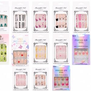 Uñas decoradas por 12